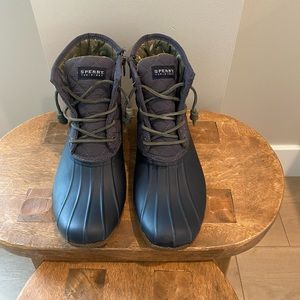 Navy Quilted Sperry Top-Sider Saltwater Duck Boots